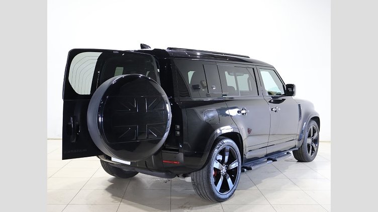 2023 認定中古車 Land Rover Defender 110 サントリーニブラック D300 AWD（AT） X