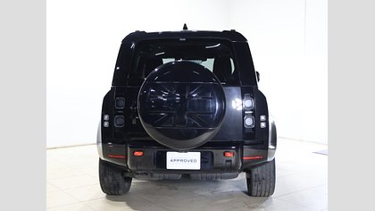 Defender 110 6