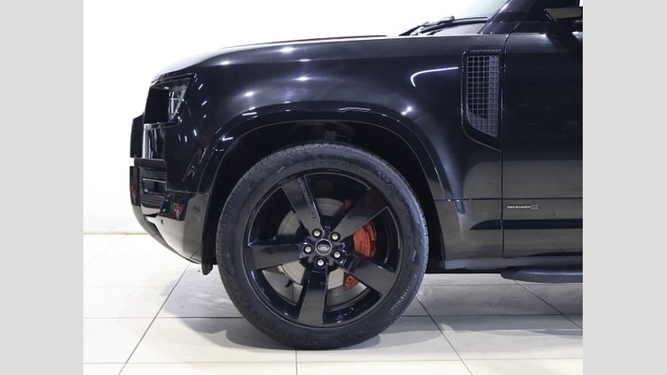 2023 認定中古車 Land Rover Defender 110 サントリーニブラック D300 AWD（AT） X