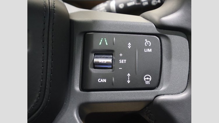 2023 認定中古車 Land Rover Defender 110 サントリーニブラック D300 AWD（AT） X