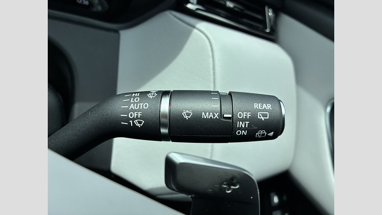 2025 認定中古車 Land Rover Range Rover Velar アロイオスグレイ P400eプラグインハイブリッド（ガソリン） スタンダードホイールベース Autobiography