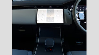 Range Rover Velar 41