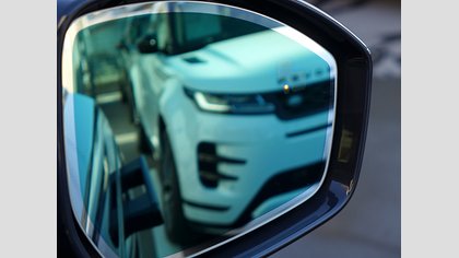 Range Rover Velar 25