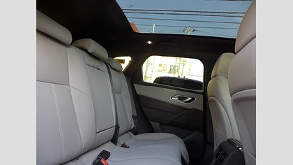 Range Rover Velar 35