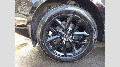 Range Rover Velar 14
