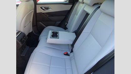 Range Rover Velar 39