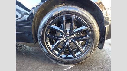 Range Rover Velar 16