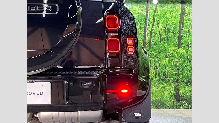 2025 認定中古車 Land Rover Defender 110 サントリーニブラック D350 ディーゼルマイルドハイブリッド X-Dynamic HSE