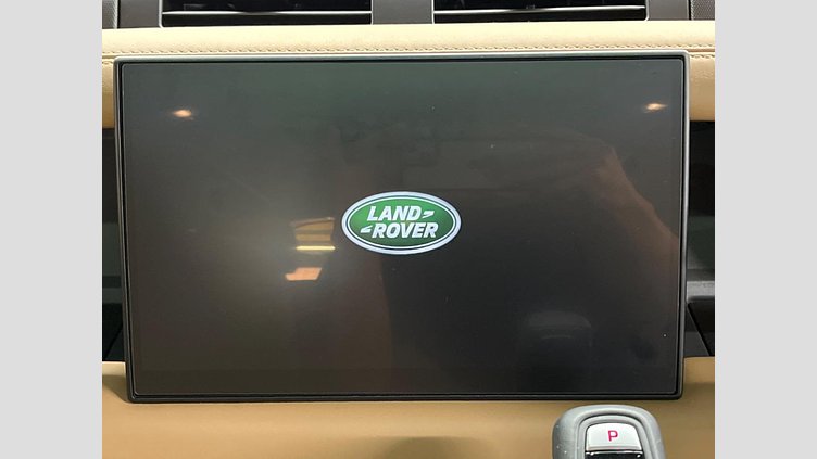 2025 認定中古車 Land Rover Defender 110 サントリーニブラック D350 ディーゼルマイルドハイブリッド X-Dynamic HSE