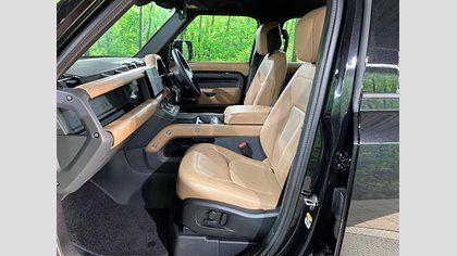 Defender 110 2