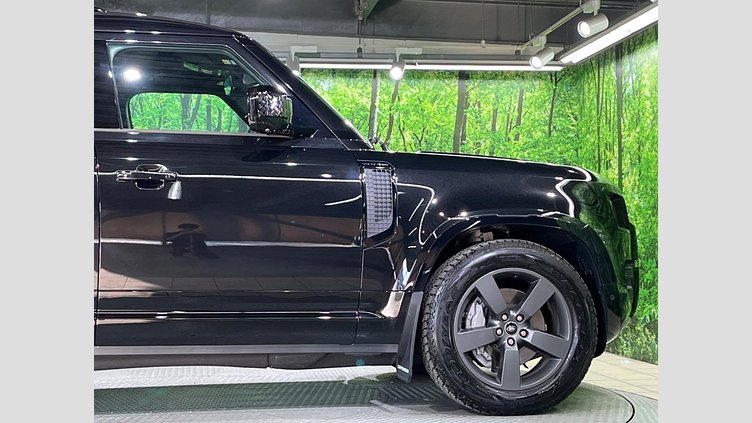 2025 認定中古車 Land Rover Defender 110 サントリーニブラック D350 ディーゼルマイルドハイブリッド X-Dynamic HSE