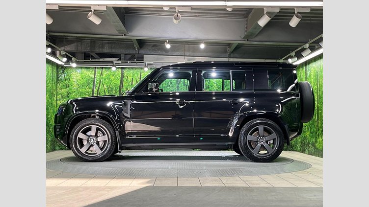 2025 認定中古車 Land Rover Defender 110 サントリーニブラック D350 ディーゼルマイルドハイブリッド X-Dynamic HSE