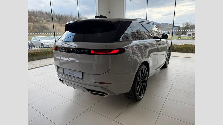 2026 Novo vozilo Land Rover Range Rover Sport Borasco Grey P460e Petrol Plug-in Hybrid Dynamic SE