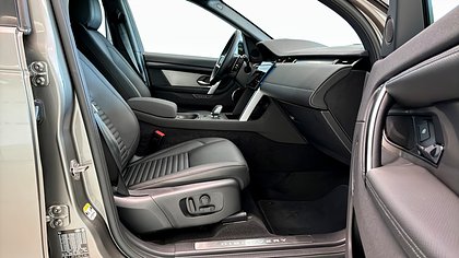 Discovery Sport 10