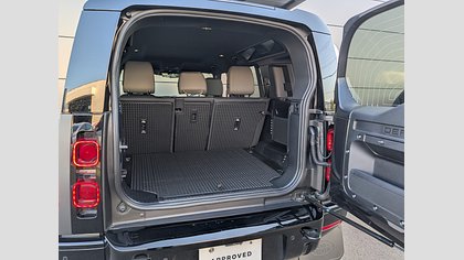 Defender 110 14