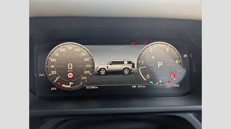 2025 認定中古車 Land Rover Defender 110 カルパチアングレイ D350 ディーゼルマイルドハイブリッド X-Dynamic SE