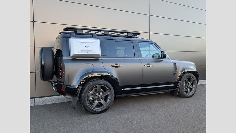 2025 認定中古車 Land Rover Defender 110 カルパチアングレイ D350 ディーゼルマイルドハイブリッド X-Dynamic SE