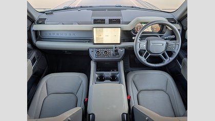 Defender 110 3