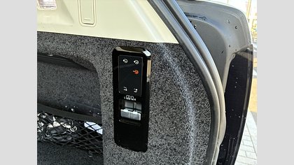 Range Rover 18
