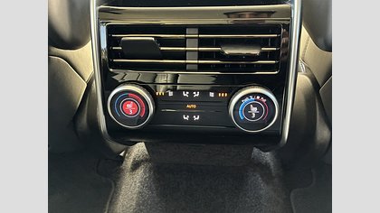 Range Rover 15
