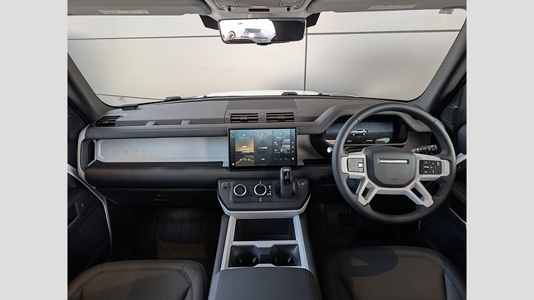 2025 認定中古車 Land Rover Defender 110 フジホワイト D350 ディーゼルマイルドハイブリッド S
