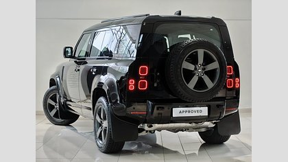Defender 110 3
