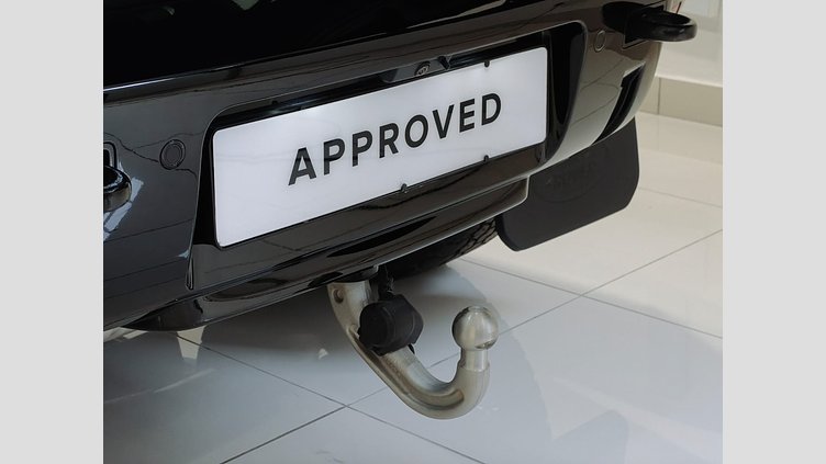 2025 Approved Land Rover Defender 110 Santorini Black AWD X-Dynamic HSE 350PS Auto