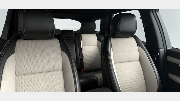 2026 Ново Land Rover Discovery Sport Fuji White D165 Diesel Mild Hybrid Standard Wheelbase Dynamic S