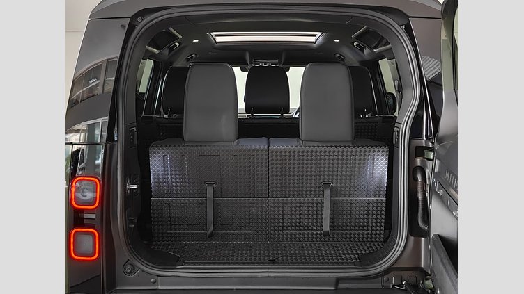 2025 Approved Land Rover Defender 110 Woolstone Green AWD X-Dynamic HSE 350PS Auto
