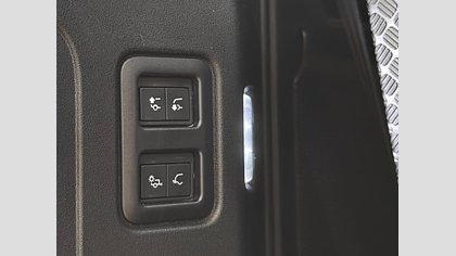 Defender 110 10