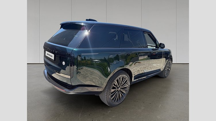 2025 Approved Land Rover Range Rover British Racing Green P550e Petrol Plug-in Hybrid Standard Wheelbase SV