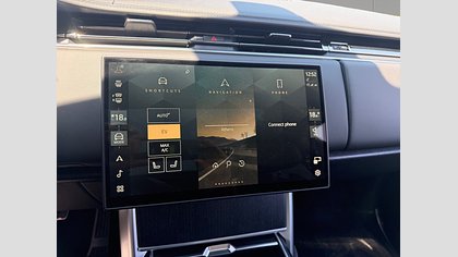 Range Rover 21