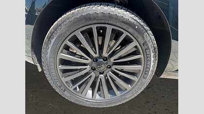 Range Rover 9