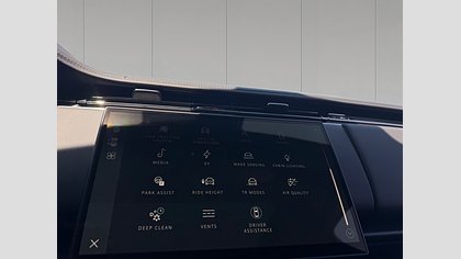 Range Rover 11