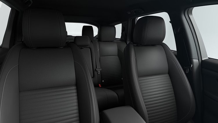 2026 新車 Land Rover Discovery Sport フジホワイト D200マイルドハイブリッド（ディーゼル） 標準ホイール Dynamic S