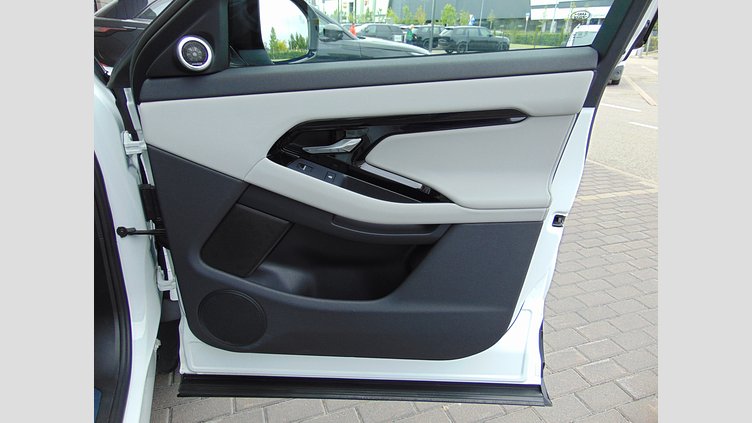 2023 Вживаний Land Rover Range Rover Evoque Fuji White D165 ДИЗЕЛЬ AWD MHEV Standard Wheelbase Dynamic SE