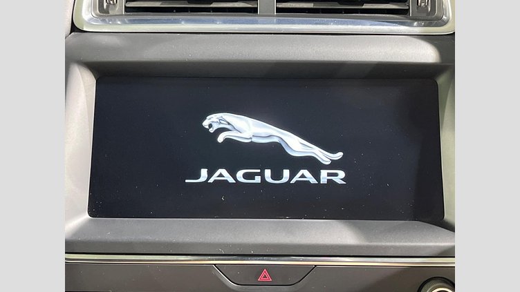 2018 認定中古車 Jaguar E-Pace サントリーニ ブラック D180 オートマチック全輪駆動 R-DYNAMIC S
