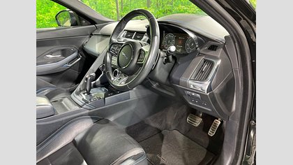 E-Pace 35