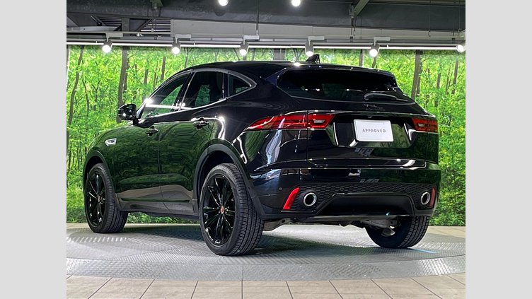 2018 認定中古車 Jaguar E-Pace サントリーニ ブラック D180 オートマチック全輪駆動 R-DYNAMIC S