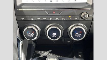 E-Pace 14