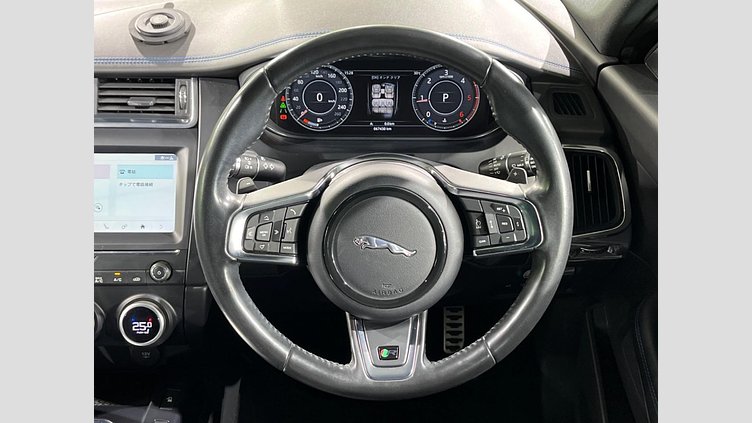2018 認定中古車 Jaguar E-Pace サントリーニ ブラック D180 オートマチック全輪駆動 R-DYNAMIC S