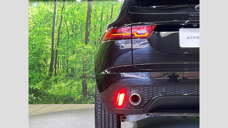 2018 認定中古車 Jaguar E-Pace サントリーニ ブラック D180 オートマチック全輪駆動 R-DYNAMIC S