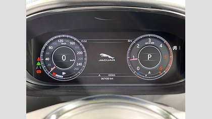 E-Pace 17