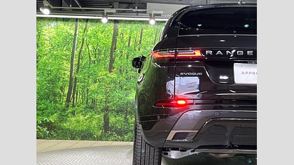 Range Rover Evoque 30