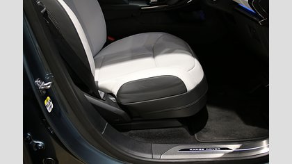 Range Rover Sport 26