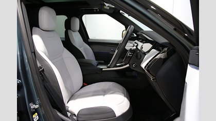 Range Rover Sport 25