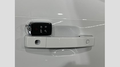 Defender 110 19