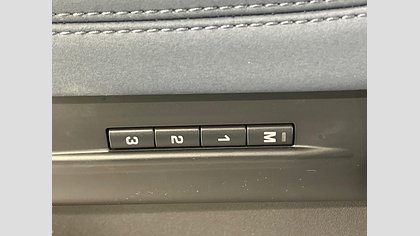 Range Rover Evoque 18