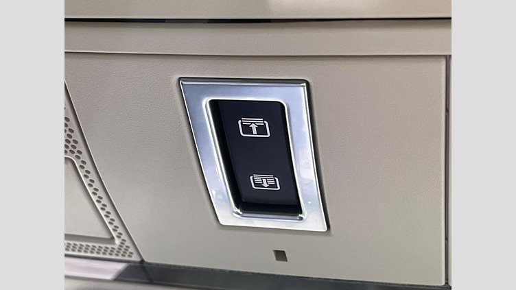 2019 認定中古車 Land Rover Range Rover Evoque ユーロンホワイト P250 SE