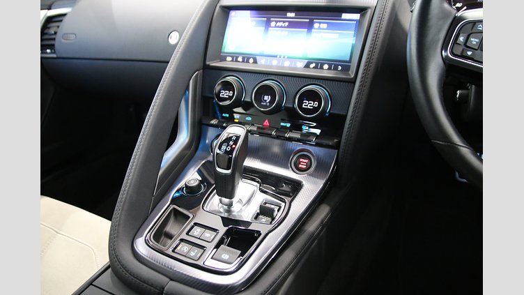 2021 認定中古車 Jaguar F-Type サントリーニブラック P380 オートマチック 後輪駆動 F-TYPEクーペ R-DYNAMIC